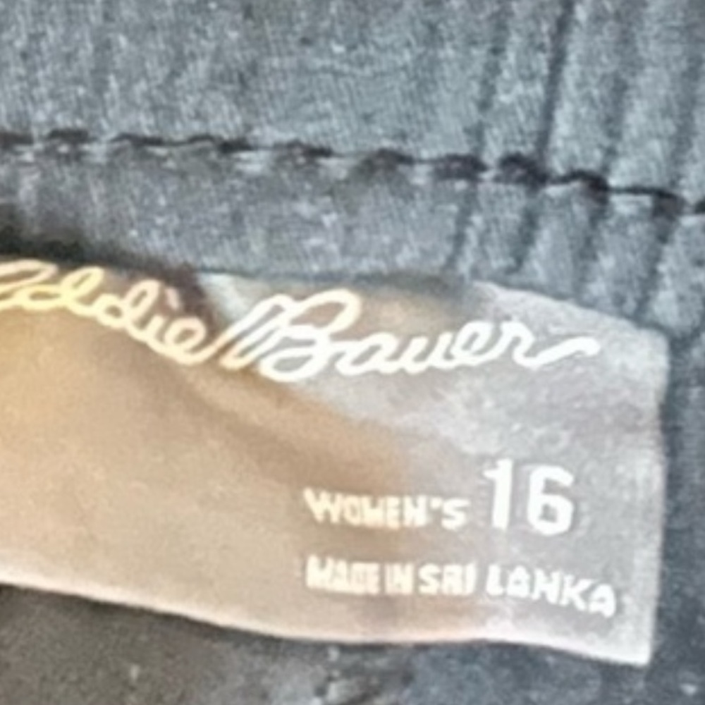 EDDIE BAUER 🩳 LK NW BLACK COTTON ELASTIC WAIST WALKING-HIKING SHORTS Women’s 16 - Picture 5 of 7